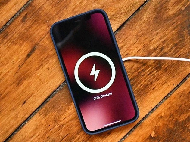 松柏镇苹果手机维修分享iPhone 12可以随便充电吗 